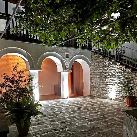 The Stone Arch * Gjirokastra